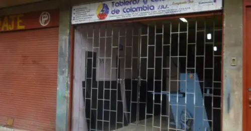 TABLEROS Y CELDAS DE COLOMBIA SAS TABLEROS Y CELDAS DE COLOMBIA SAS
